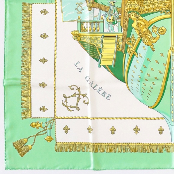 NWT Hermes Scarf "Vue du Carrosse de la Galère -La Réale" 1 - Picture 8 of 11